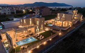 Ks Luxury Villas Heated Pools